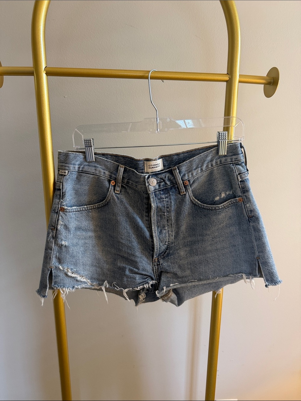 Citizens of Humanity - Denim Cutoff Shorts in Light Blue